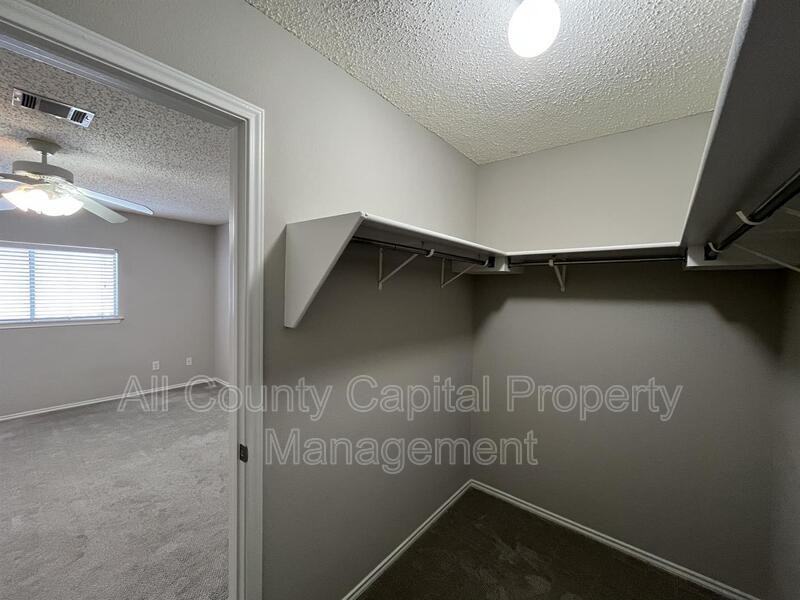 2606 Stapleford Dr - Photo 2 of 12