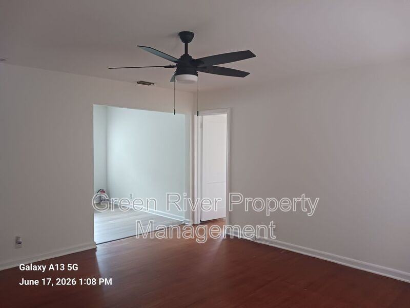 1654 Talbot Ave - Photo 7 of 29