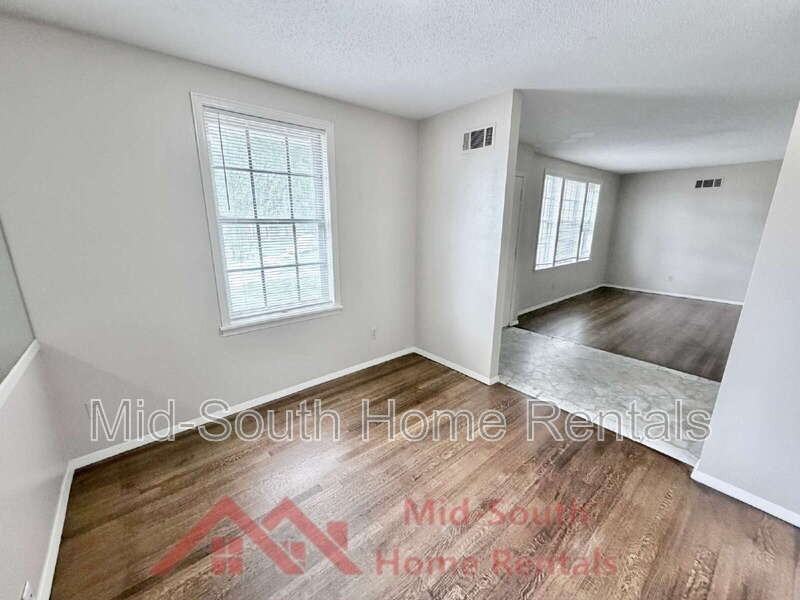 3856 Warrington Cv - Photo 7 of 30