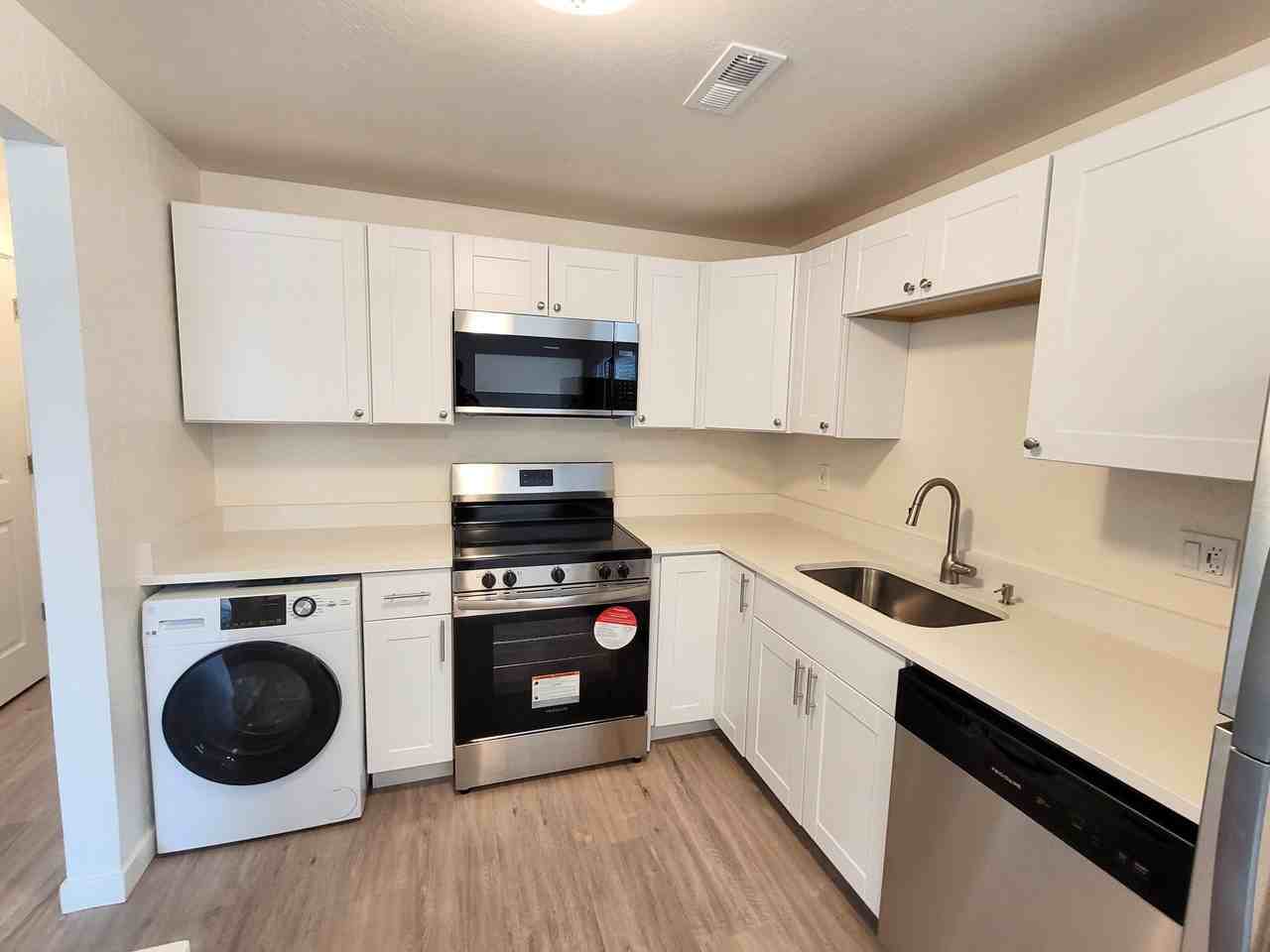 4661 S Arlington Park Dr #4 - Photo 4 of 10