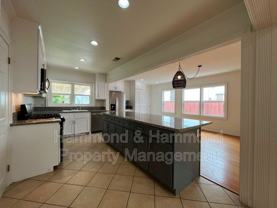 4316 Greenbush Ave - Photo 1 of 1