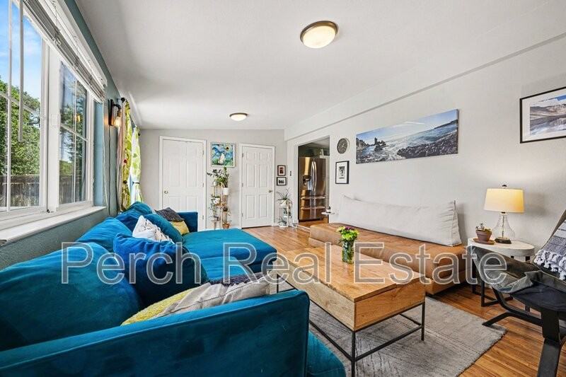 1595 W Maple Ave - Photo 6 of 23