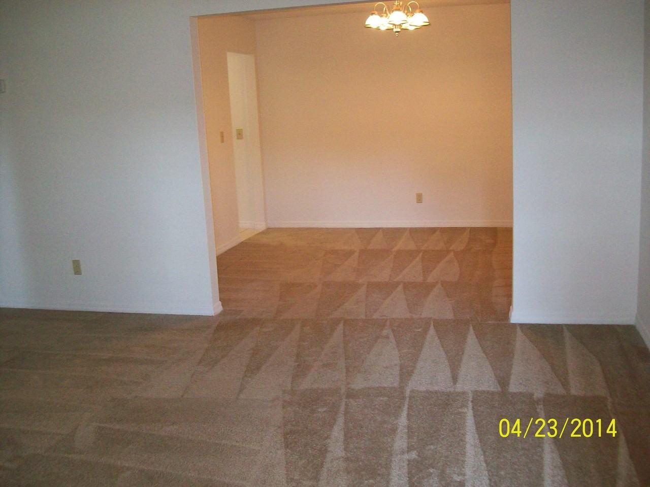 Baytree On Baymeadows - Photo 3 of 7