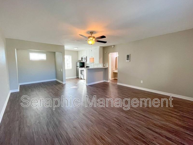 1058 Roewill Dr #9 - Photo 4 of 5