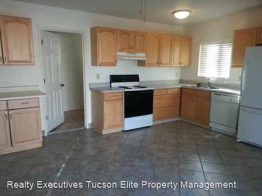 6597 N Positano Way - Photo 2 of 5