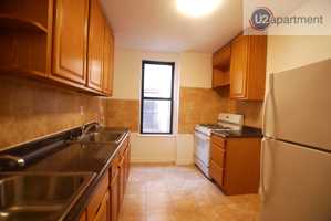 featured image of 372 Troy Avenue #2
