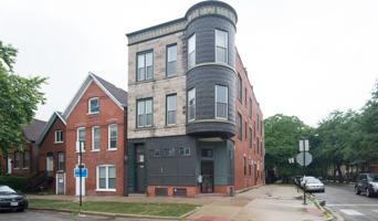 featured image of 1058 N Rockwell St #2F