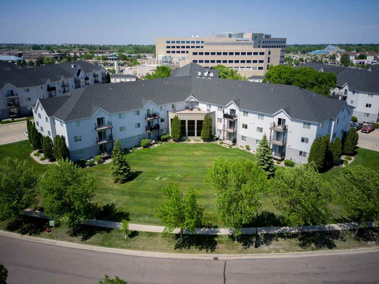 Dakota Park Apartments - Photo 2 of 31