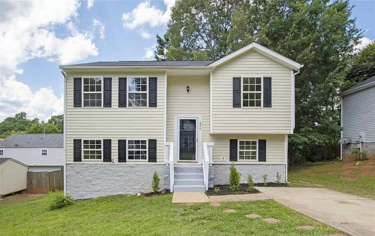 624 Oleander Road - Photo 2 of 37