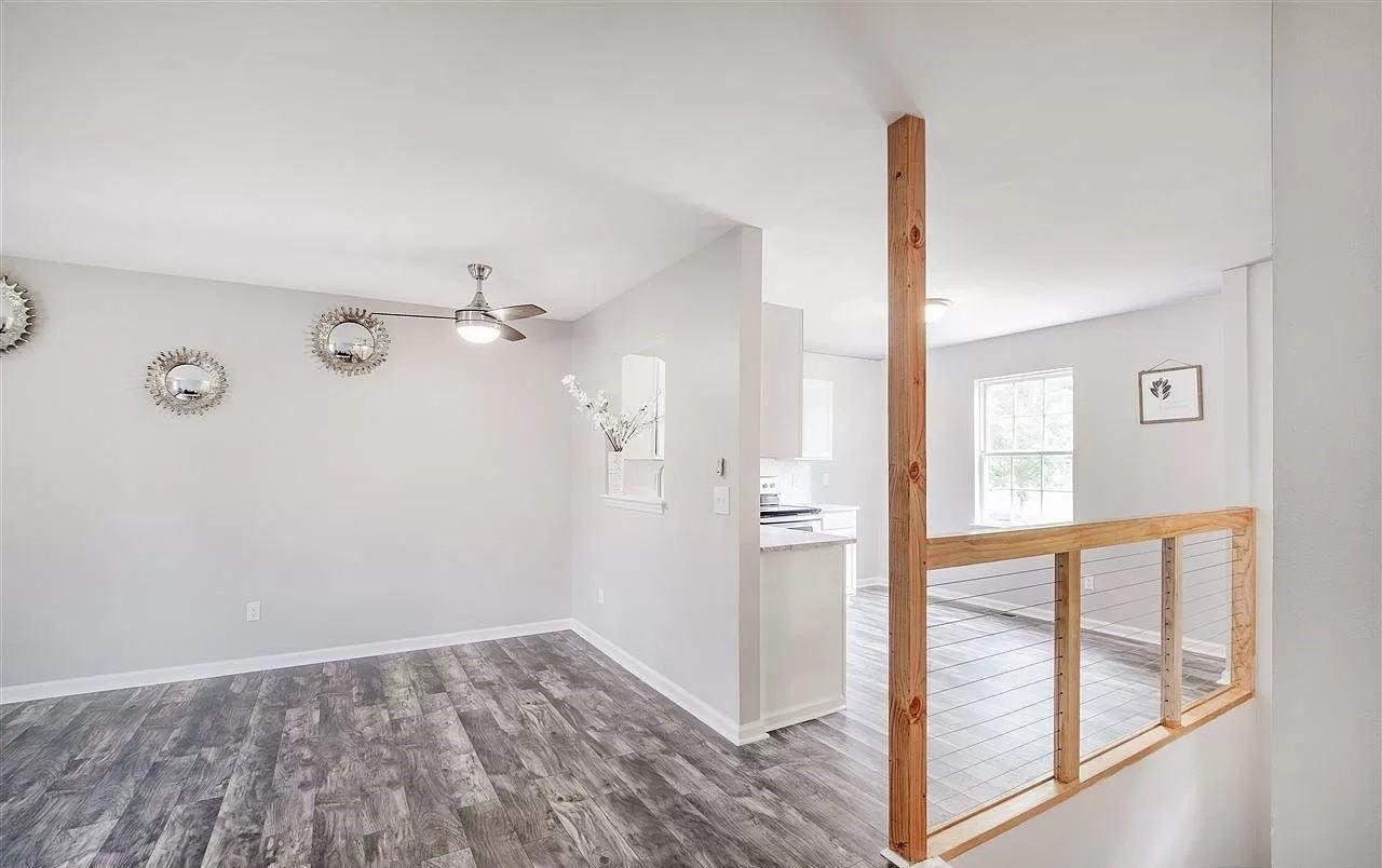 624 Oleander Road - Photo 6 of 37