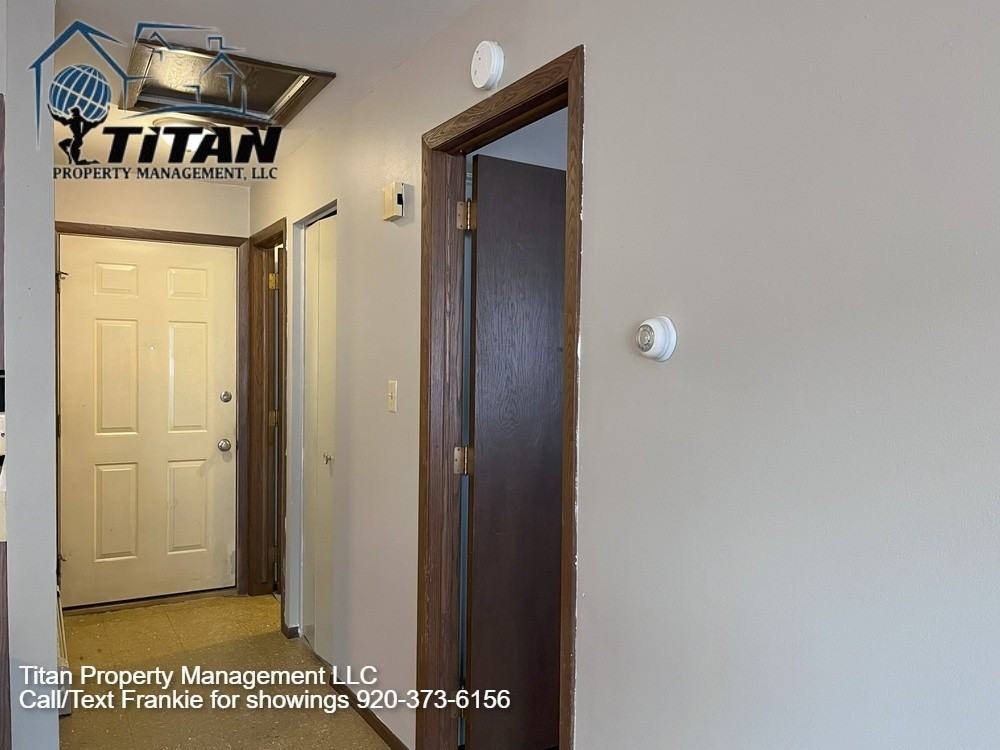 143 West Dionne Street - Photo 3 of 11