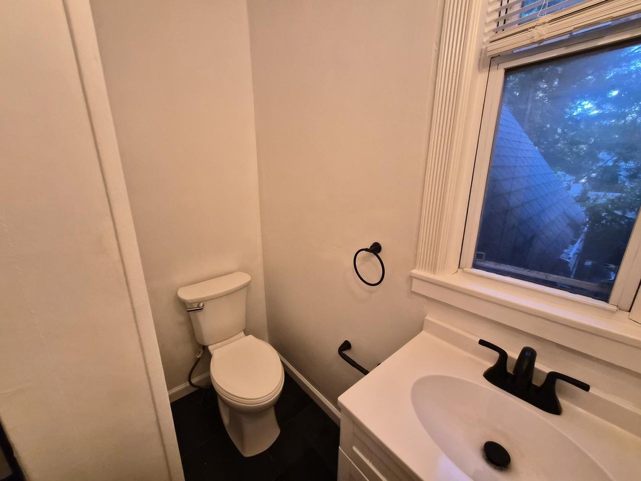 36 Bellevue Ave - Photo 4 of 7