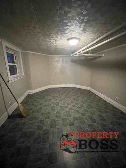 4515 Magoun Avenue-Basement - Photo 5 of 7