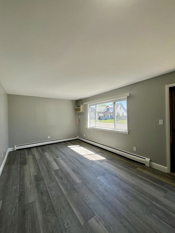 3414 13th Street DANA - Photo 2 of 8