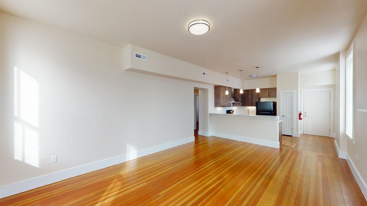 100 E Clifton Avenue - Photo 2 of 20