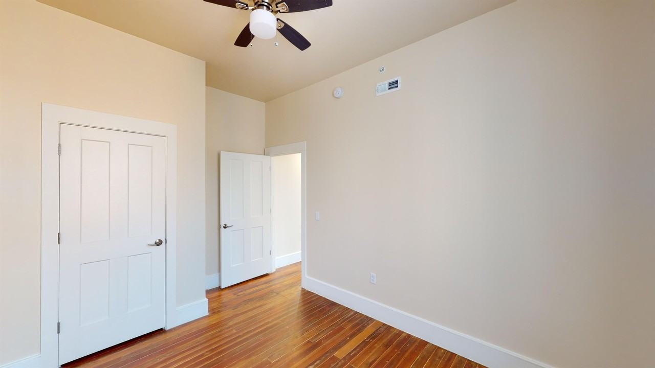 100 E Clifton Avenue - Photo 6 of 20