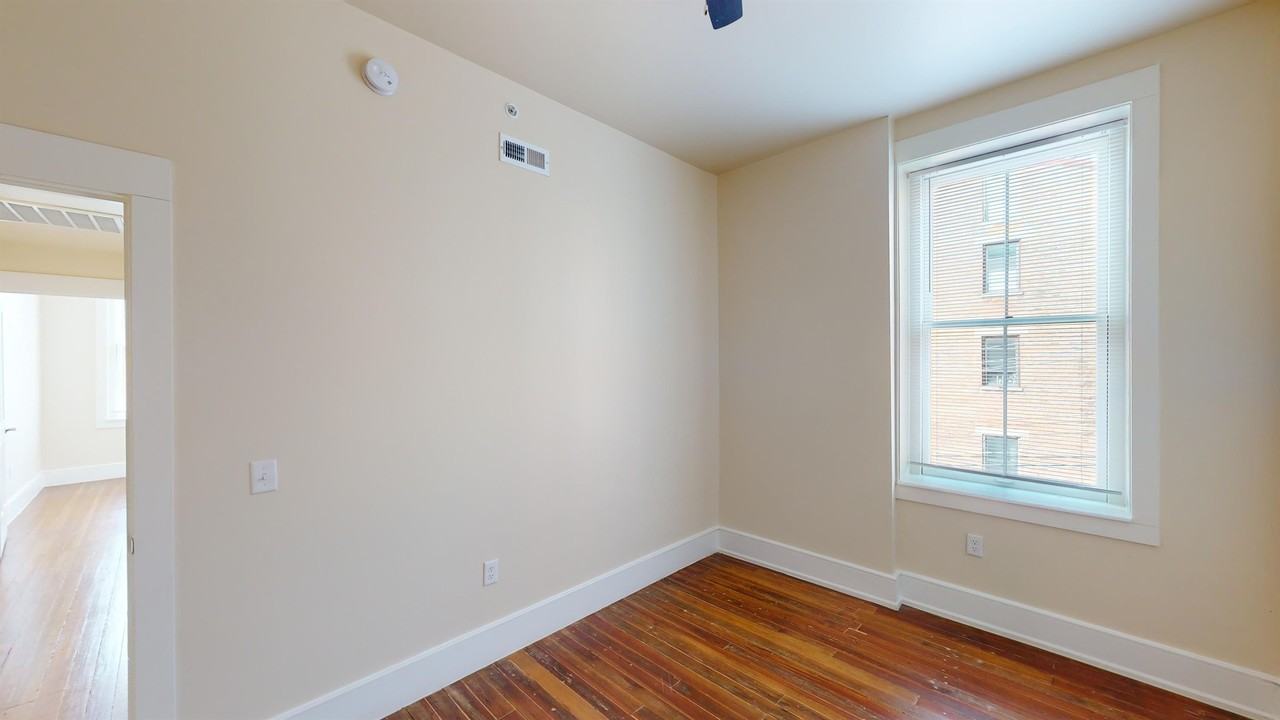 100 E Clifton Avenue - Photo 7 of 20