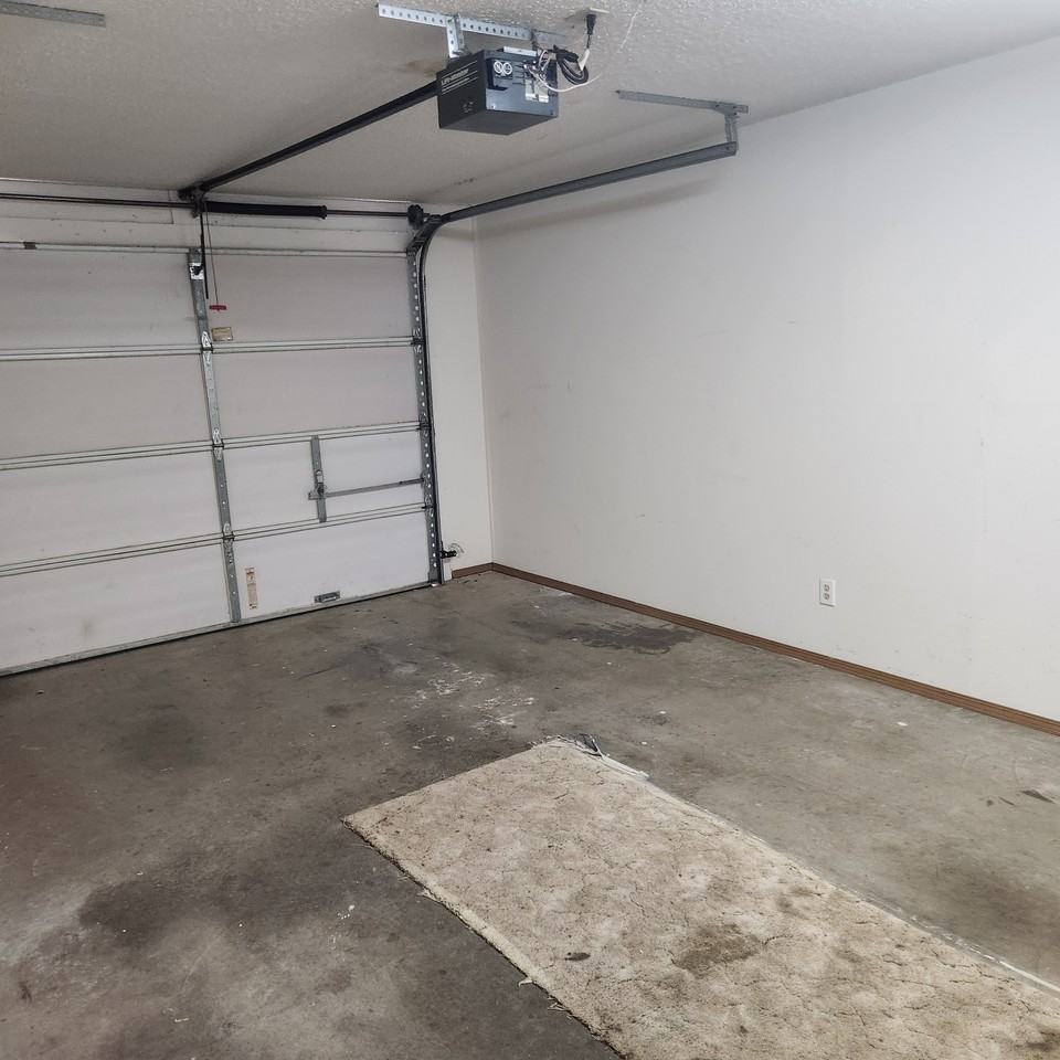 515 South Johnson Street - Photo 4 of 18