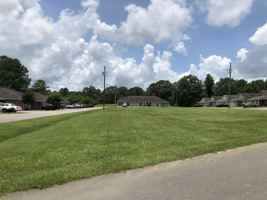 featured image of Hidden Pointe Dr