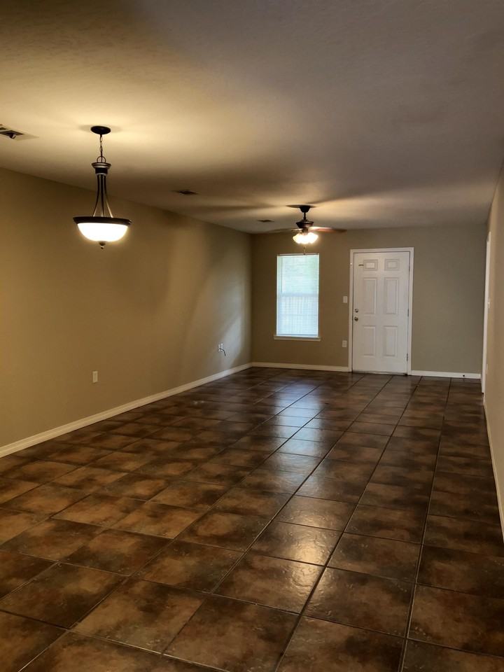 Hidden Pointe Drive #13 - Photo 4 of 11