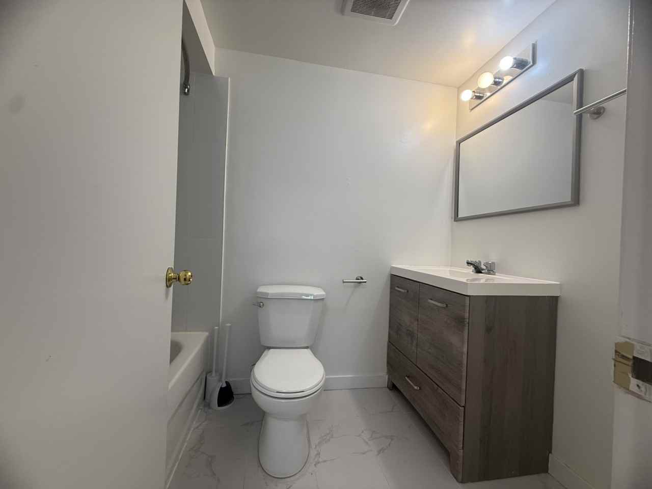 6518 Marlborough Ave - Photo 6 of 6