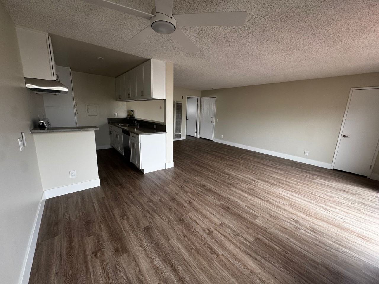 Beautifully Remodeled Apartment in Sunland, CA - Photo 6 of 50