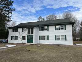 featured image of 612 Willow Rd