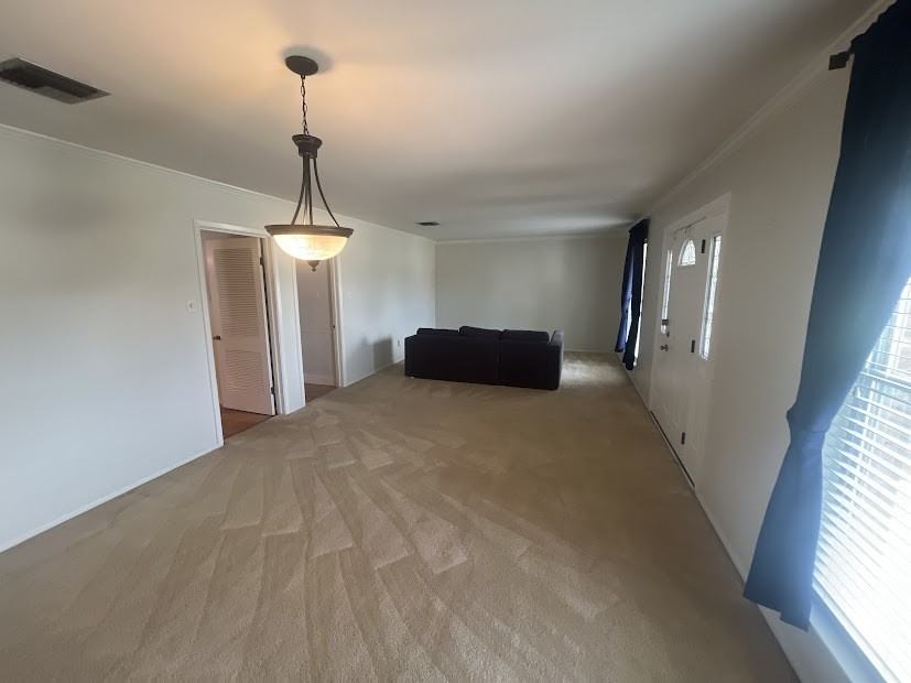 4901 Purdue Drive - Photo 3 of 10