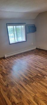 106 Mechanic Street - Photo 2 of 21