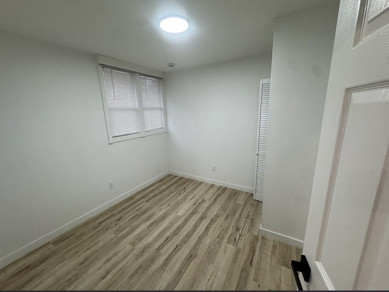 5759 Northeast Sumner Street - Photo 3 of 6