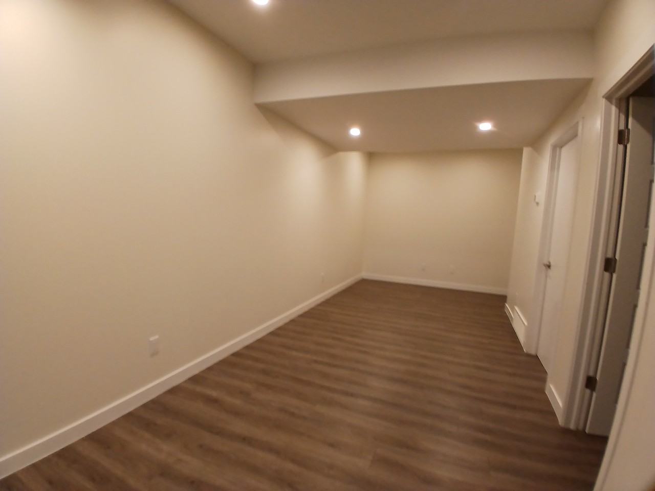 17703 59 Street, Basement , Edmonton, Alberta, Canada, T5Y 3T2 - Photo 7 of 11