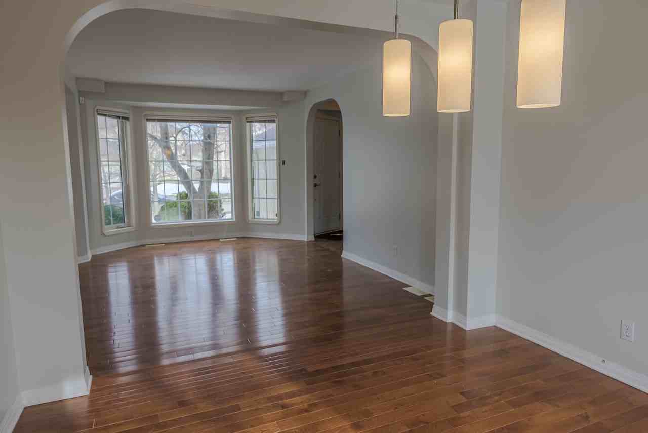 132 Invermere St - Photo 3 of 25