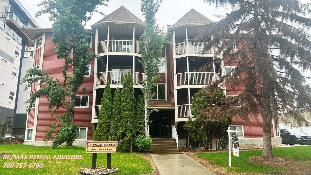 #103 10732 86 Avenue Northwest - Photo 2 of 23