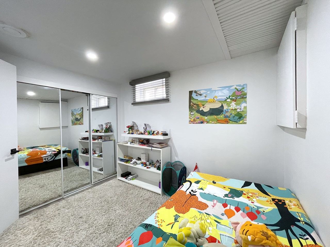 83 Valence Ave - Photo 7 of 11