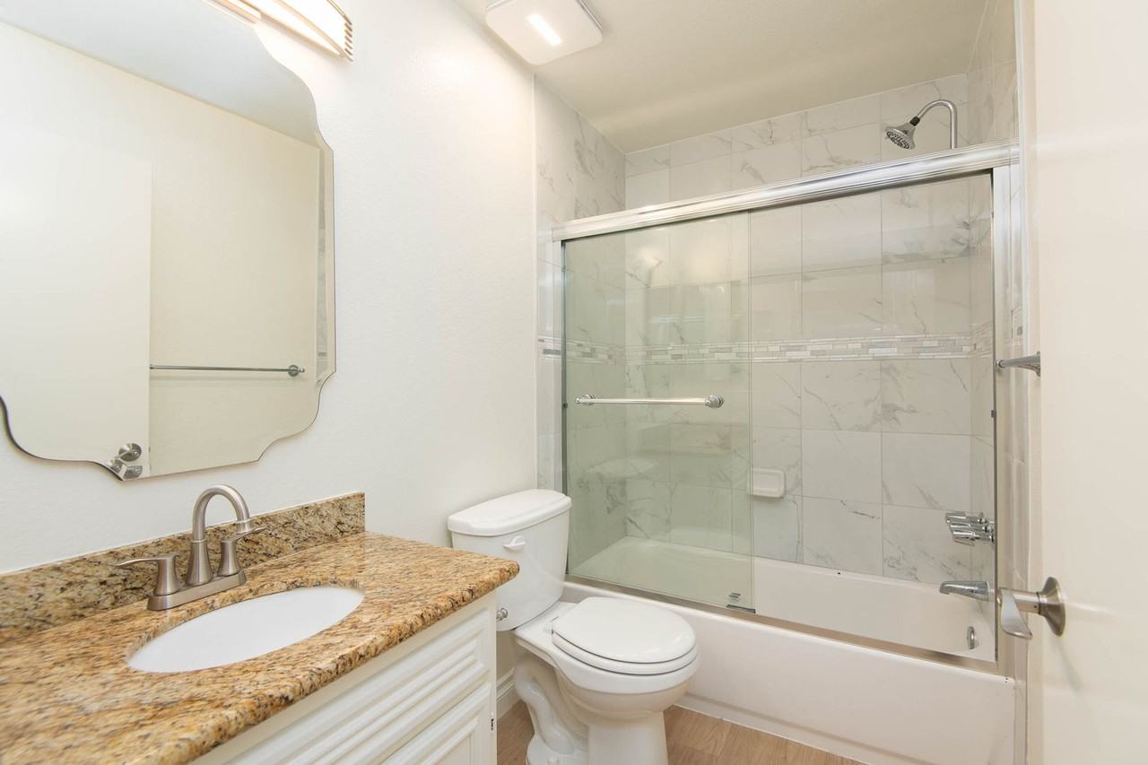 12756 Caswell - Photo 6 of 24