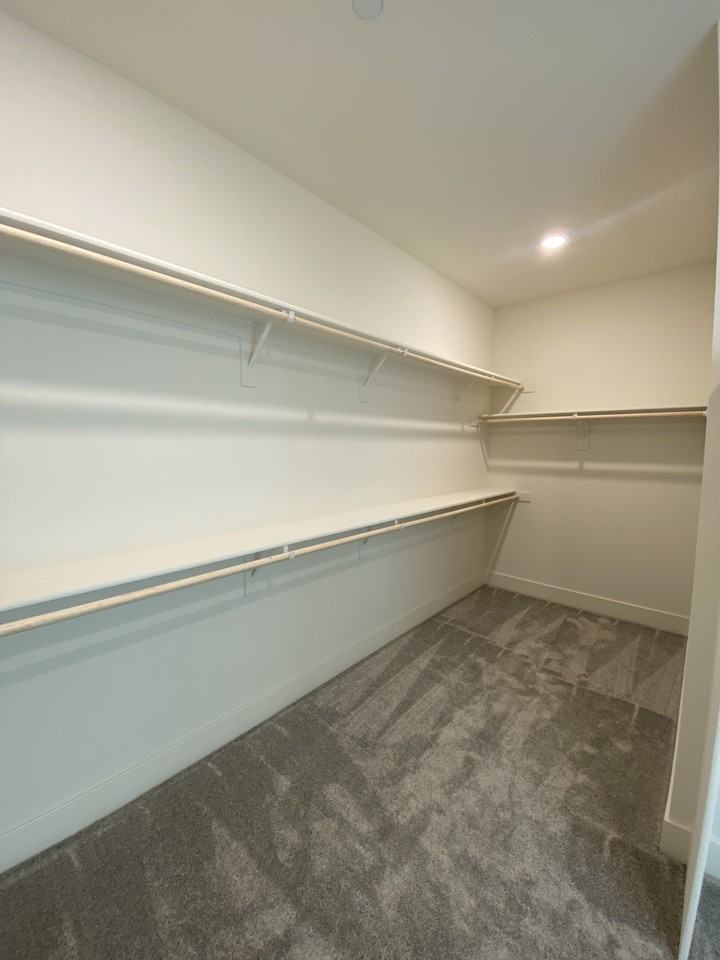 2466 Elan Drive - Photo 6 of 20