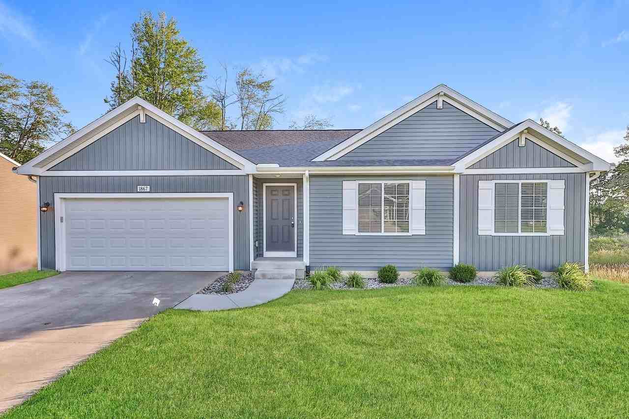 1867 Bluff Ridge Ct - Photo 2 of 50