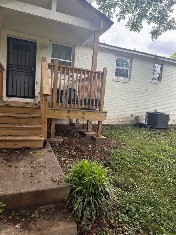 331 Simca St Se - Photo 5 of 6