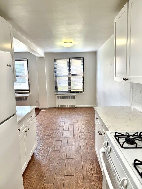 47 Davis Ave ##2g - Photo 7 of 13