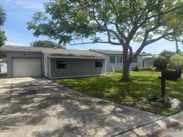 featured image of 329 W Arlington St