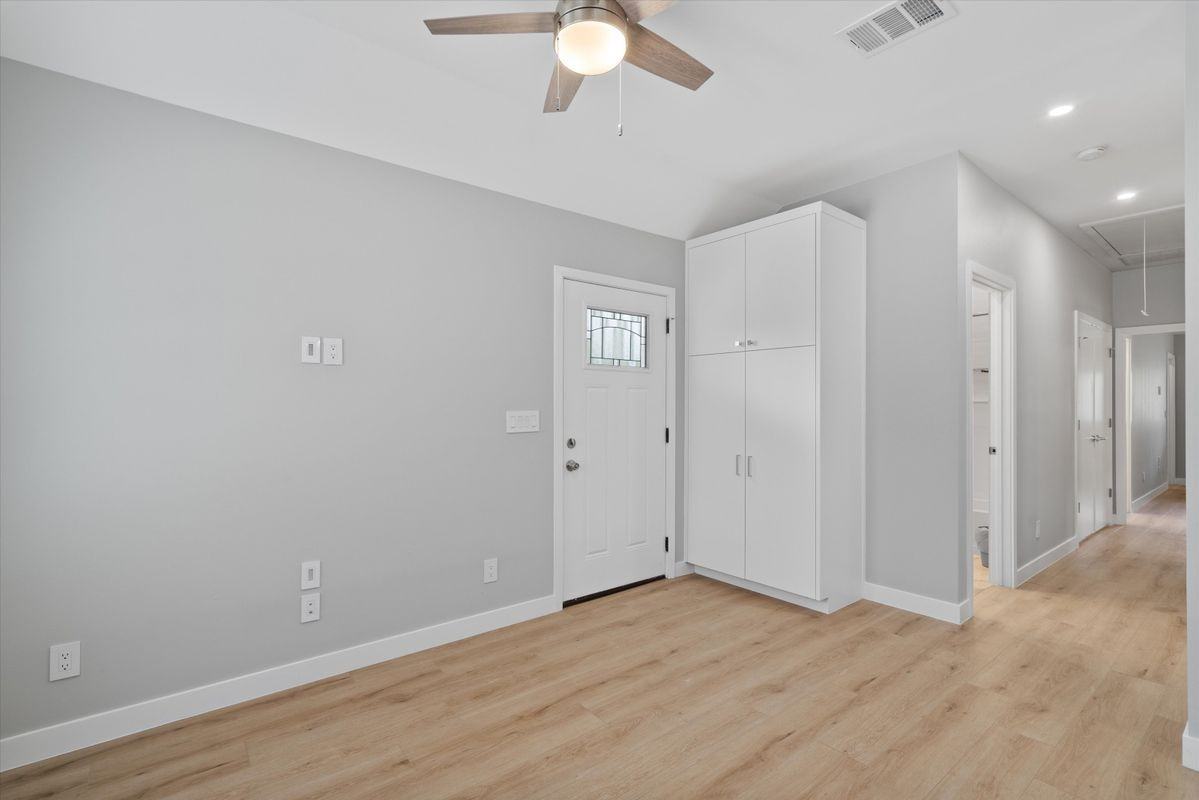10004 1/2 Gail Rd - Photo 2 of 28
