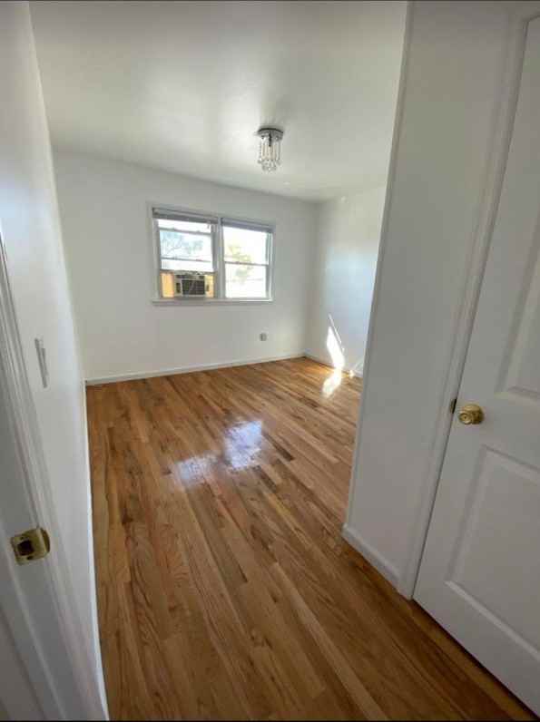 164 Beach Rd - Photo 3 of 10