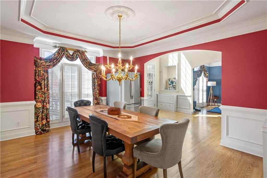 5685 Lake Manor Trce - Photo 6 of 29