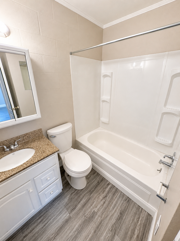 310 Walnut St - Photo 7 of 8