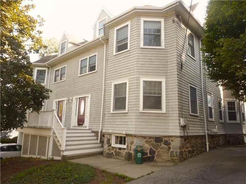 23 Wellington St #1 - Photo 3 of 17