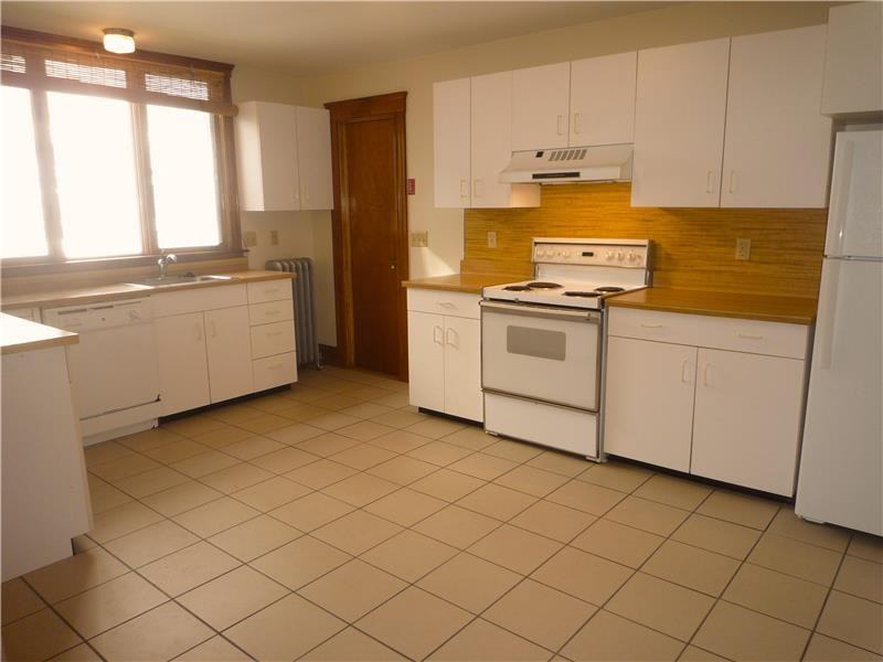 23 Wellington St #1 - Photo 7 of 17