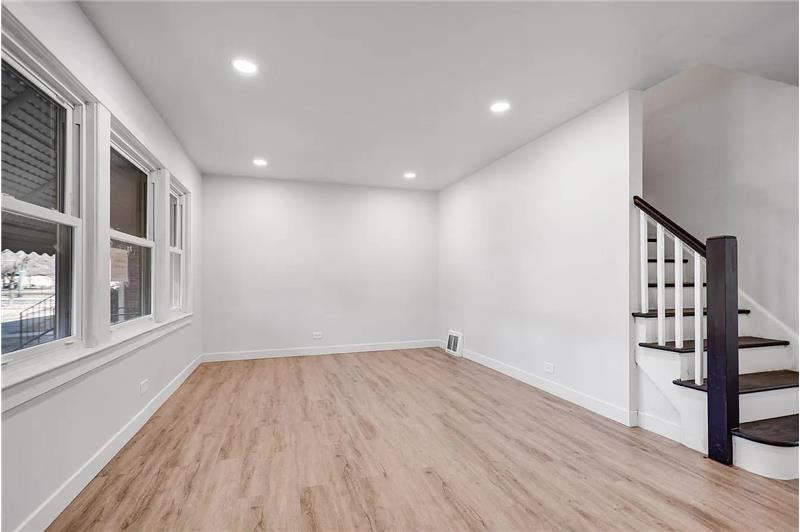 10313 S Church St - Photo 2 of 12