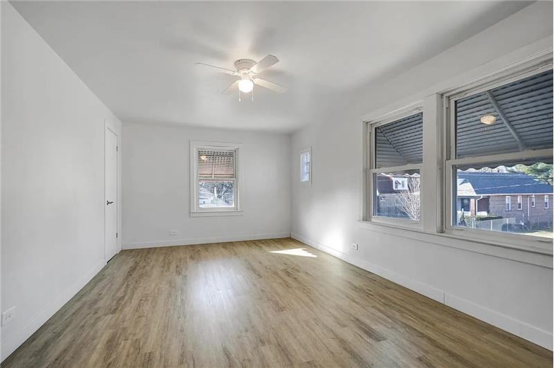 10313 S Church St - Photo 7 of 12