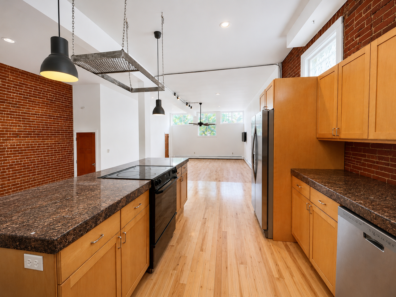 415 W 4th Ave - Photo 5 of 15