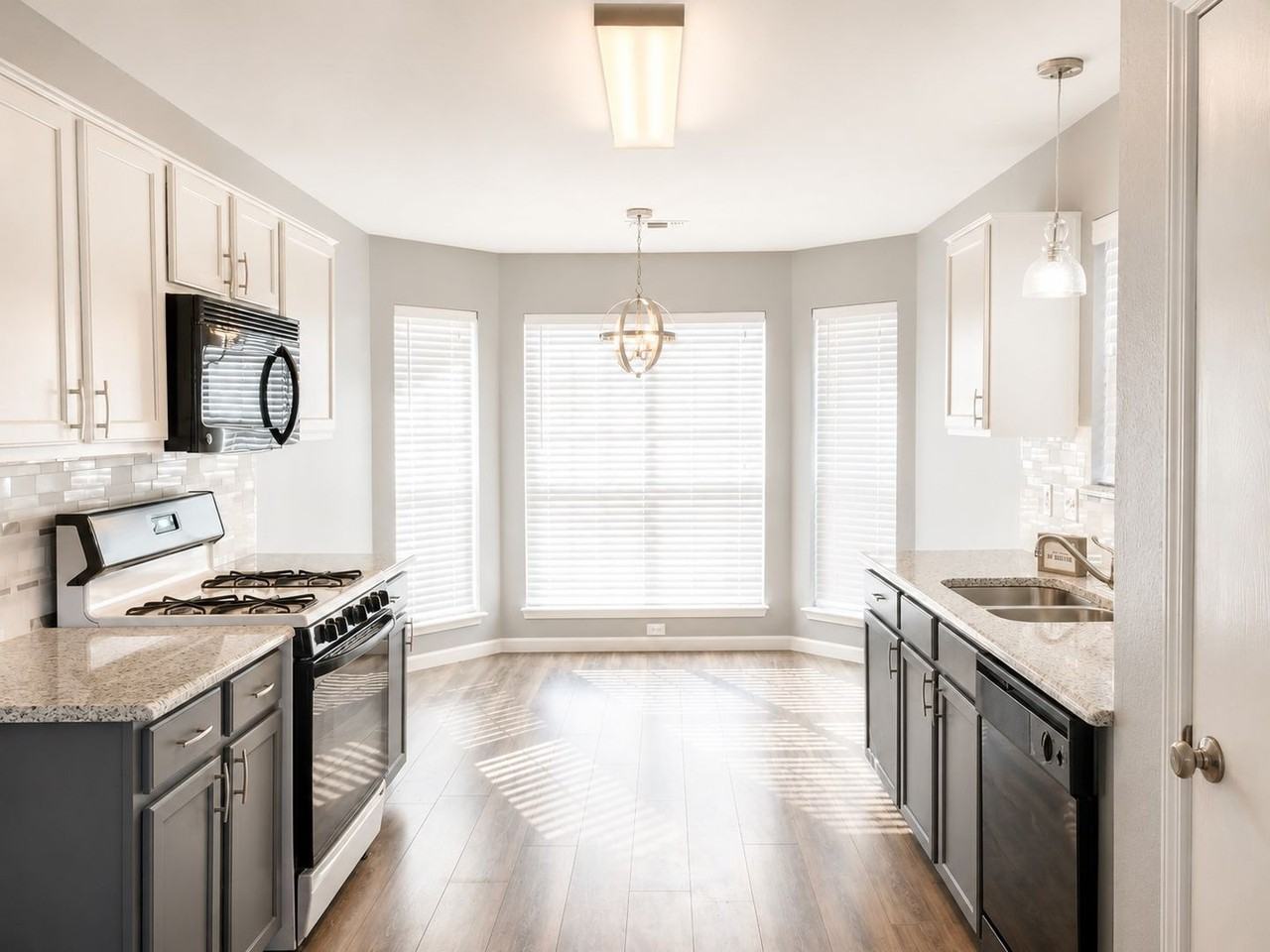 3305 Rustic Meadow Trl - Photo 2 of 12